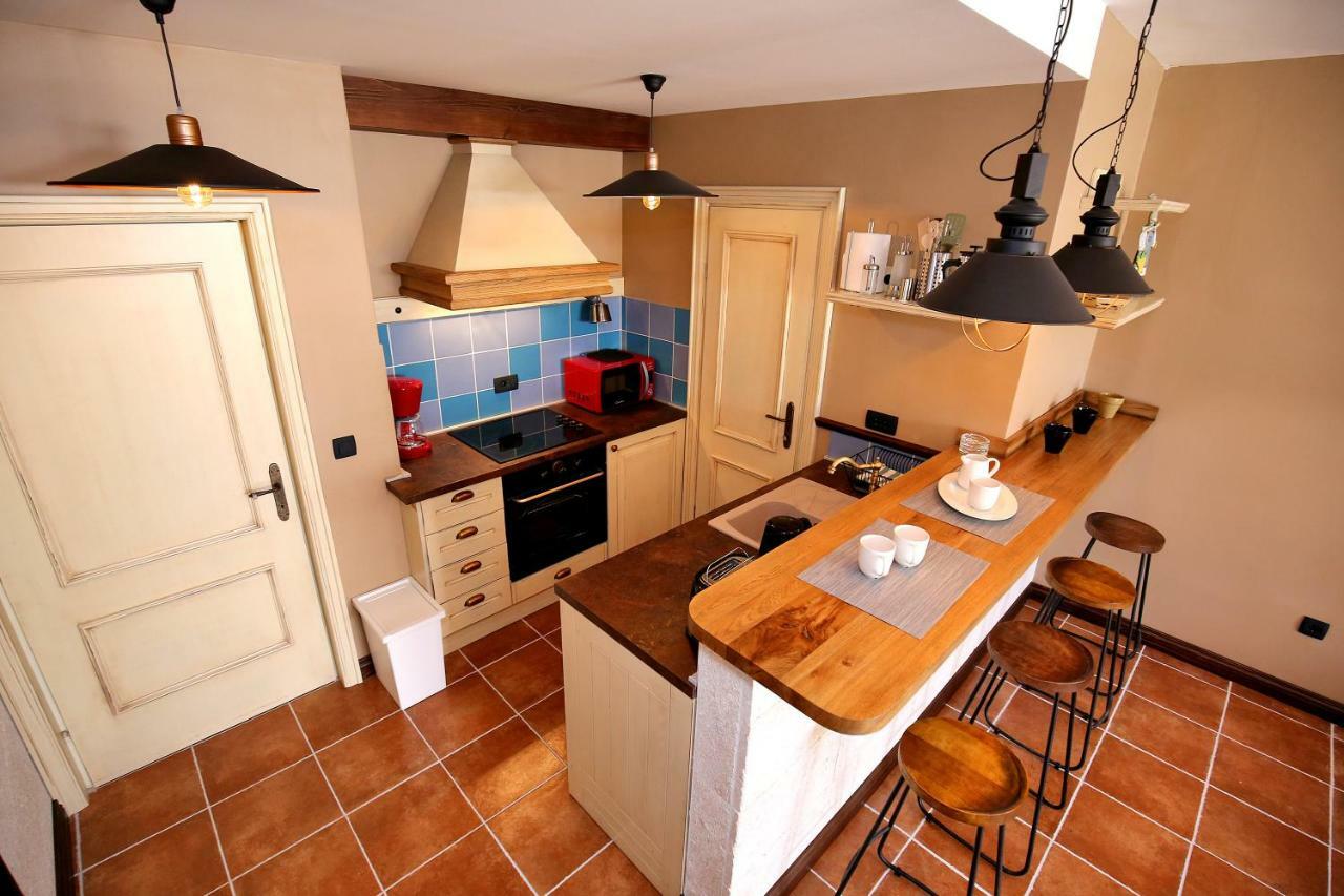 Apartment Yelica Zaton  Esterno foto
